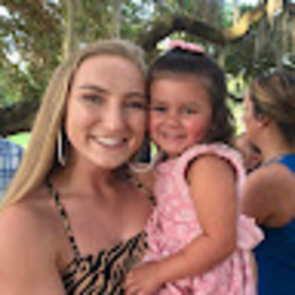 Meet your Posher, Madelyn